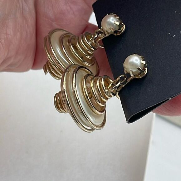 Vintage spiral faux  pearl MCM earrings. - Picture 3 of 6